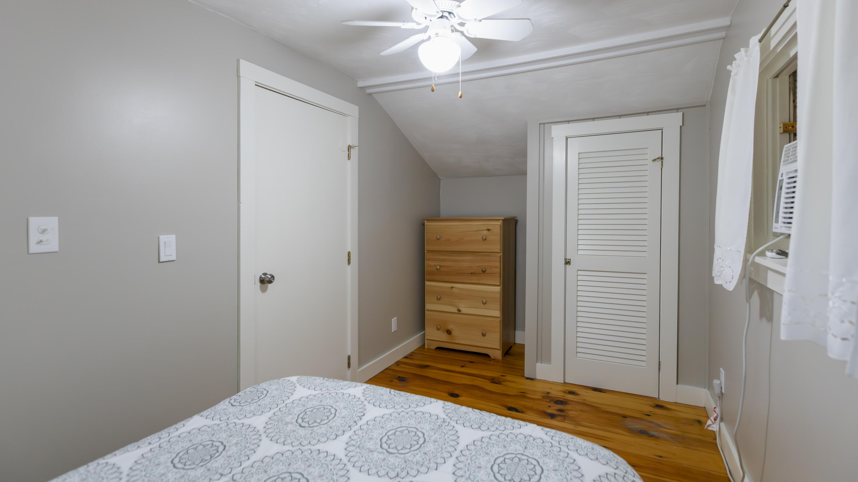 25 Mill Street Harrison ME 04040