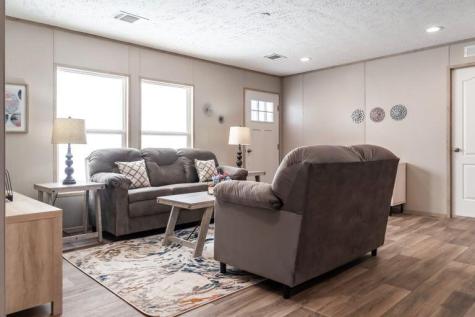 139 Old County Road Dresden ME 04342