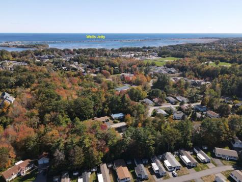 47 Whistle Stop Circle Wells ME 04090