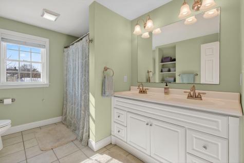 64 Southeast Road South Portland ME 04106