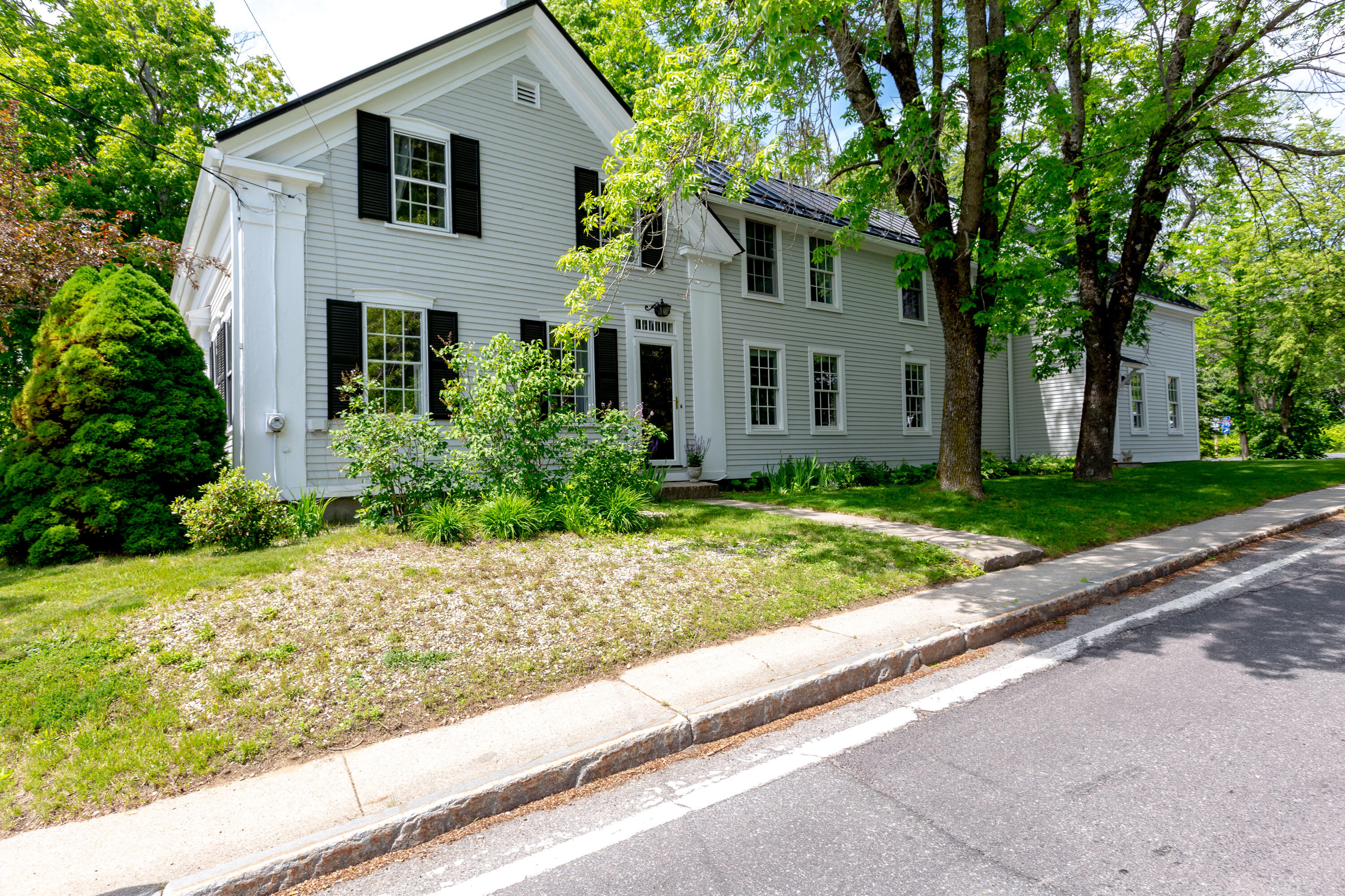 179 Main Street Yarmouth ME 04096