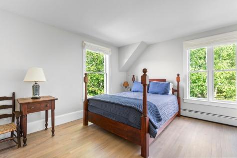 9 Chestnut Hill Street Camden ME 04843