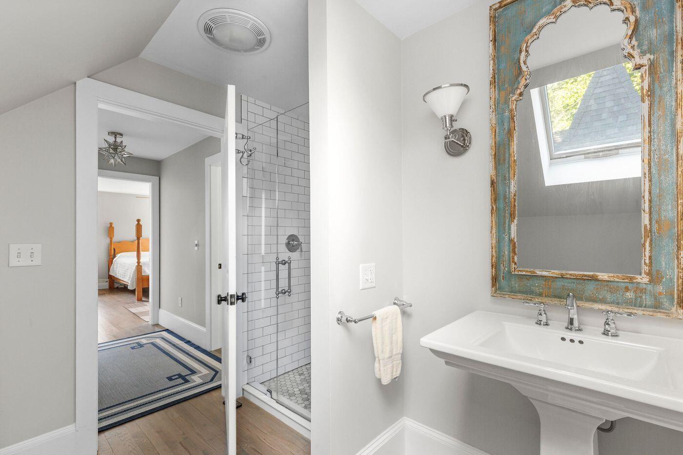9 Chestnut Hill Street Camden ME 04843