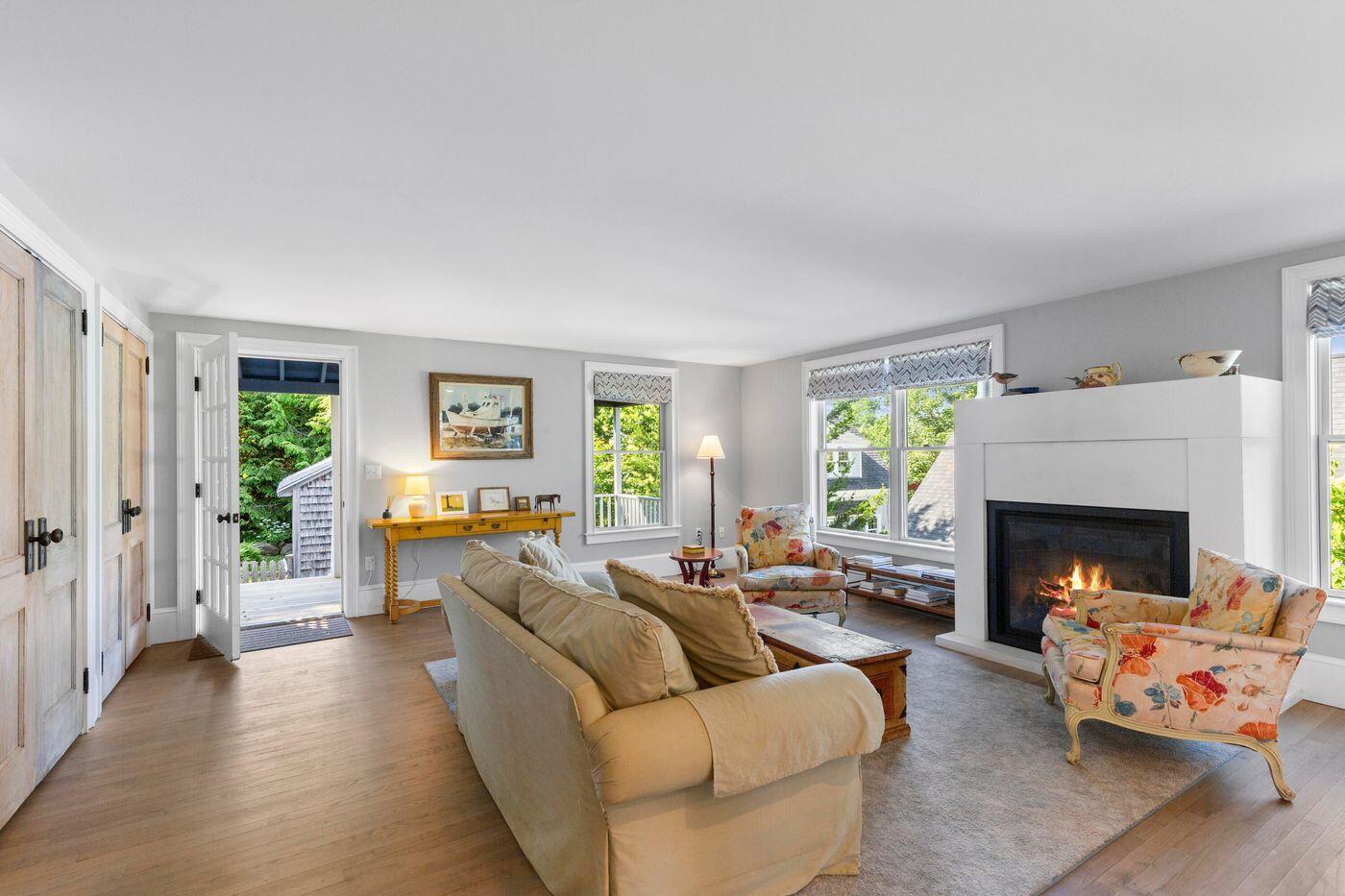 9 Chestnut Hill Street Camden ME 04843