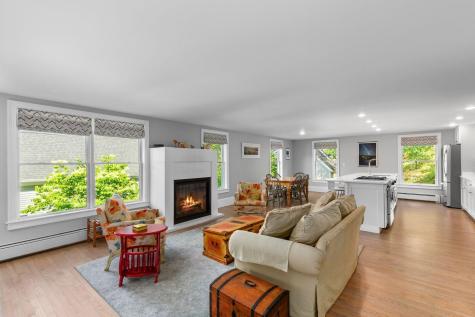 9 Chestnut Hill Street Camden ME 04843