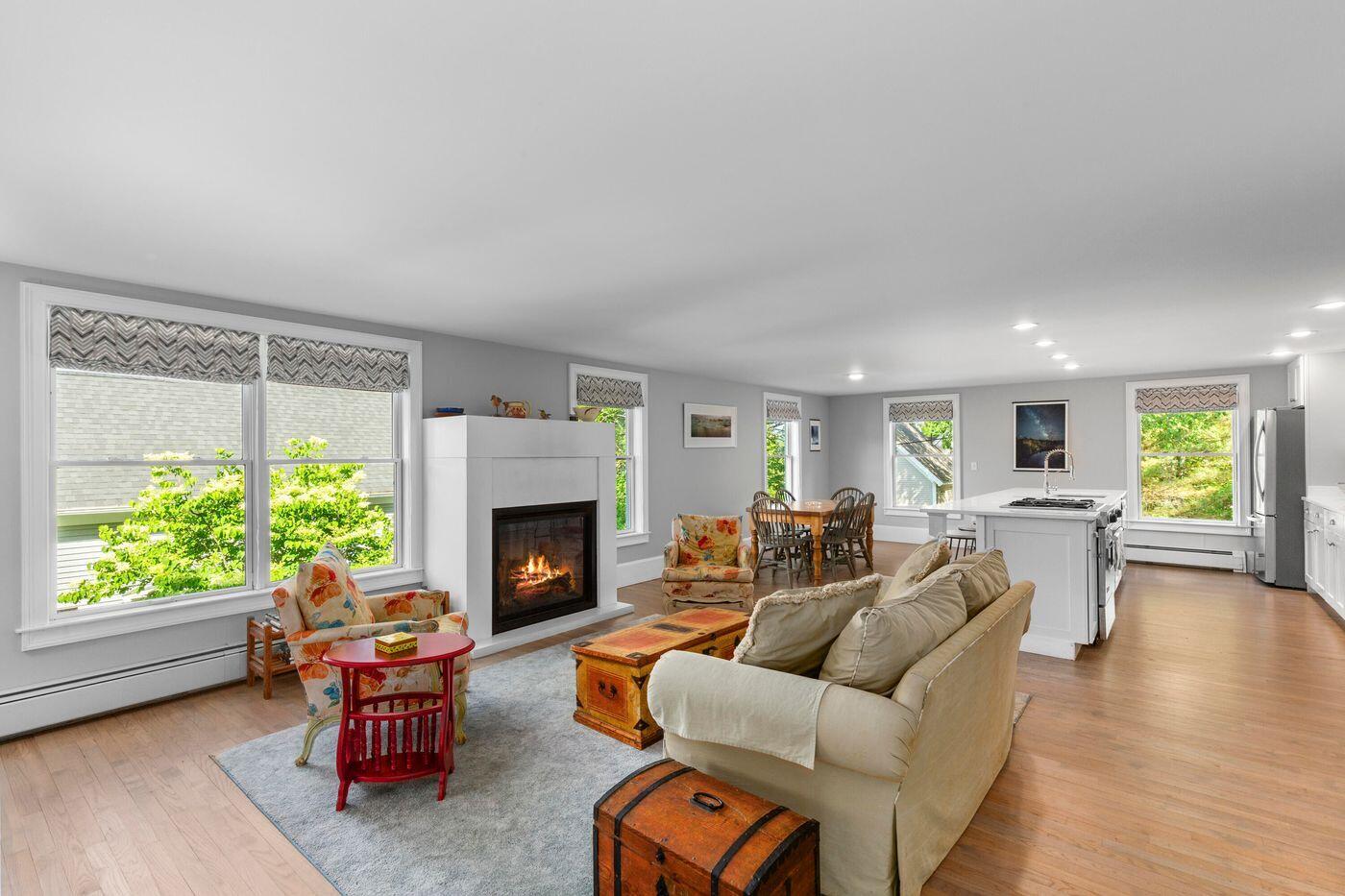 9 Chestnut Hill Street Camden ME 04843