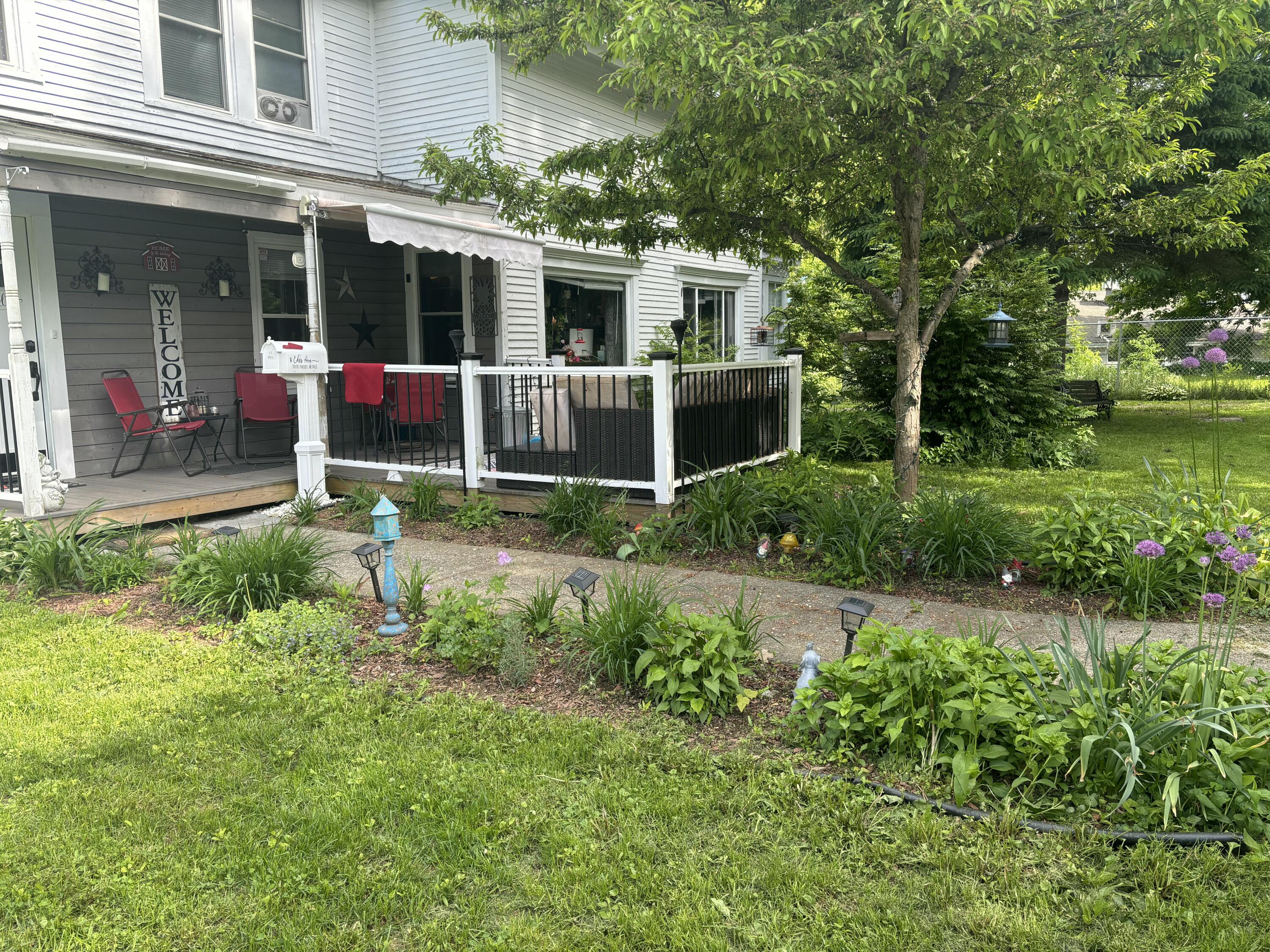 8 Edes Avenue Dover-foxcroft ME 04426