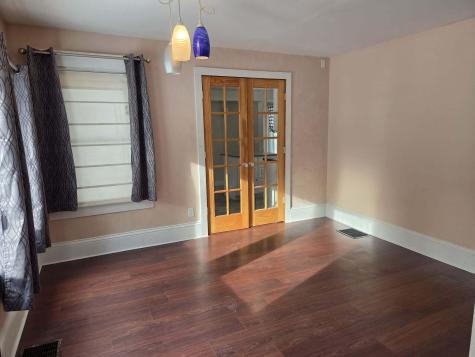 8 Edes Avenue Dover-foxcroft ME 04426