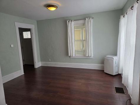 8 Edes Avenue Dover-foxcroft ME 04426