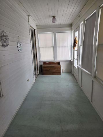 8 Edes Avenue Dover-foxcroft ME 04426