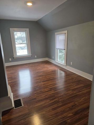 8 Edes Avenue Dover-foxcroft ME 04426