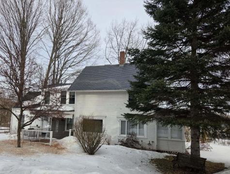 8 Edes Avenue Dover-foxcroft ME 04426