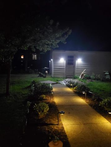 8 Edes Avenue Dover-foxcroft ME 04426