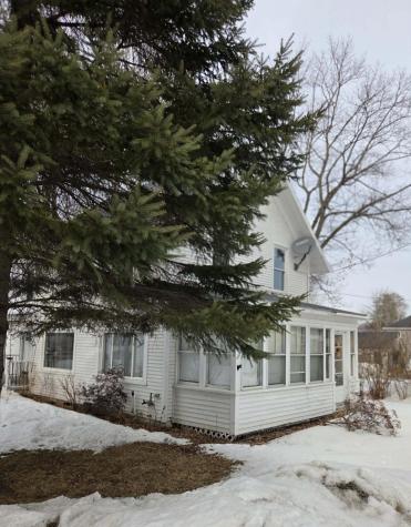 8 Edes Avenue Dover-foxcroft ME 04426