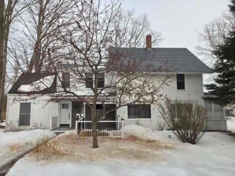 8 Edes Avenue Dover-foxcroft ME 04426