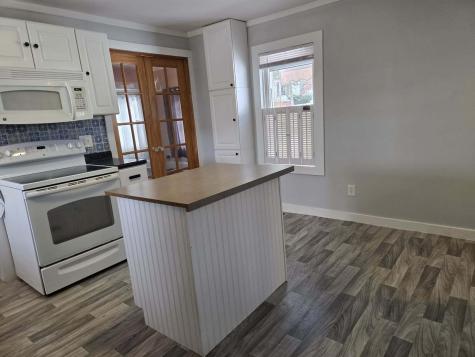 8 Edes Avenue Dover-foxcroft ME 04426