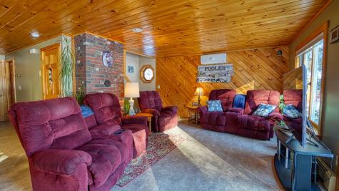 20 Snappers Cove Belgrade ME 04917