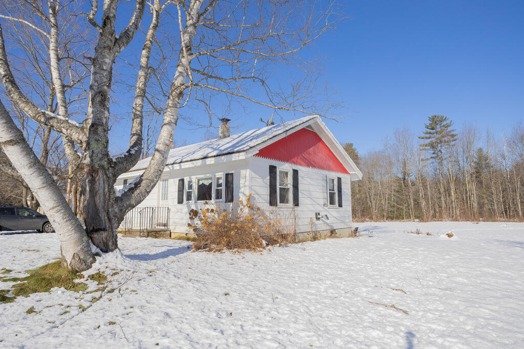 1162 Farmington Falls Road Farmington ME 04938