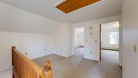 537 Riverside Drive Auburn ME 04210