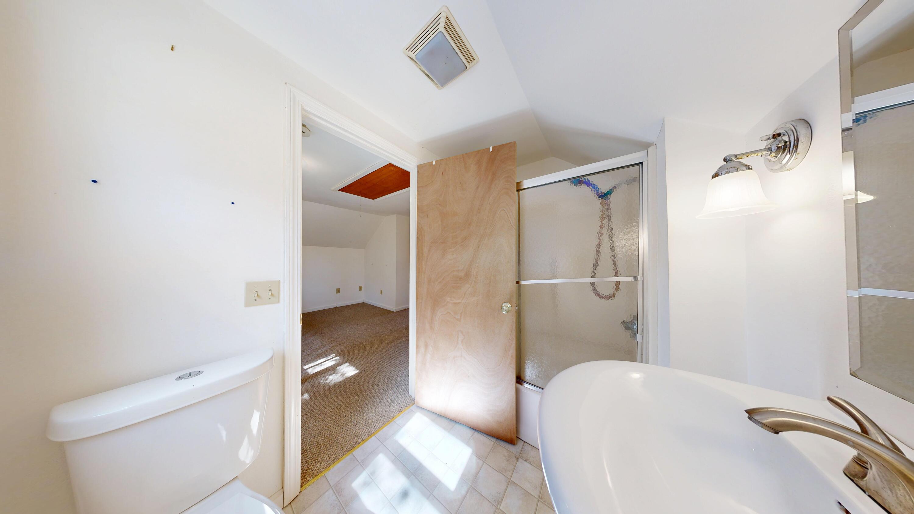 537 Riverside Drive Auburn ME 04210