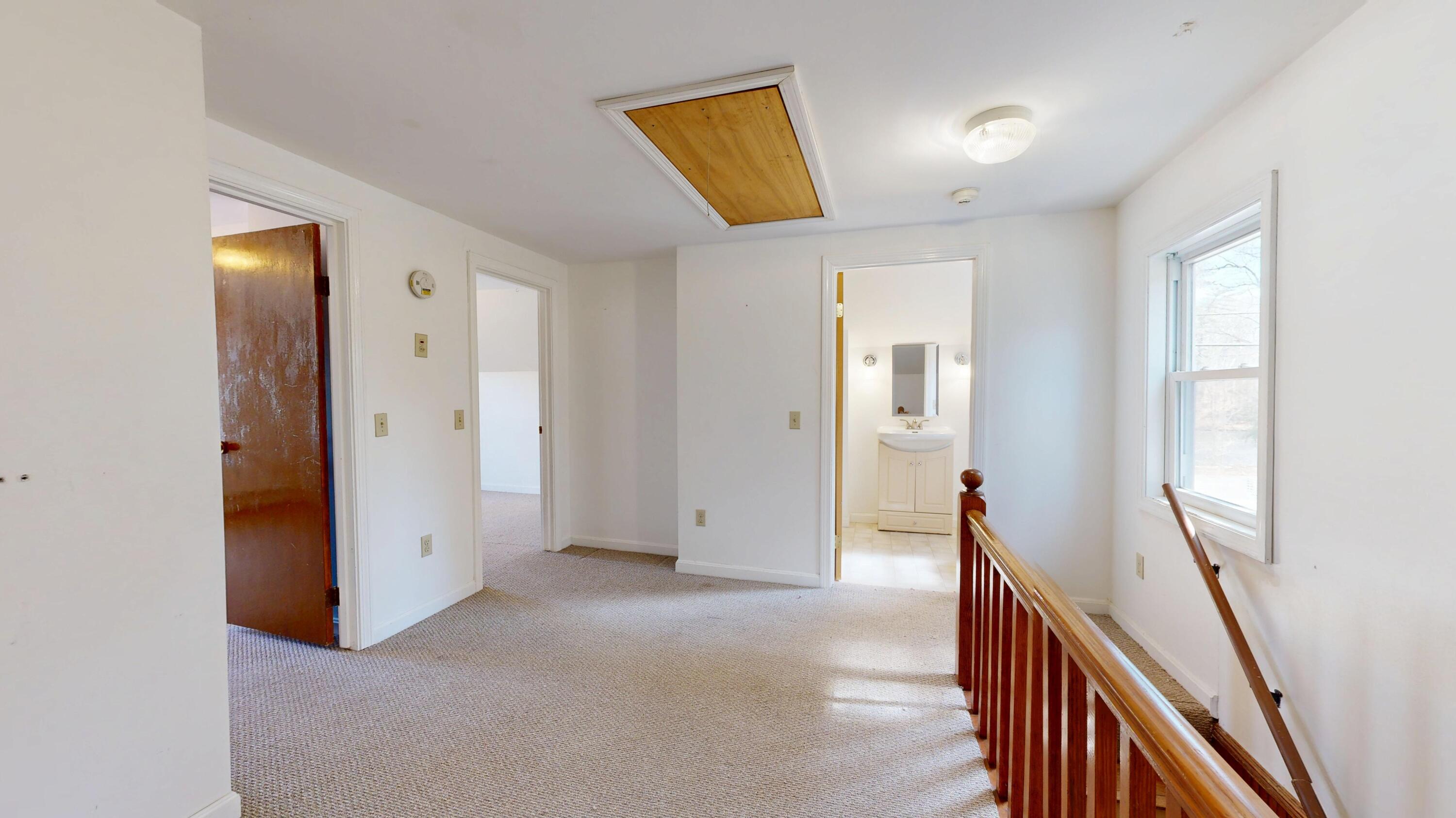 537 Riverside Drive Auburn ME 04210