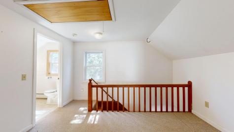 537 Riverside Drive Auburn ME 04210