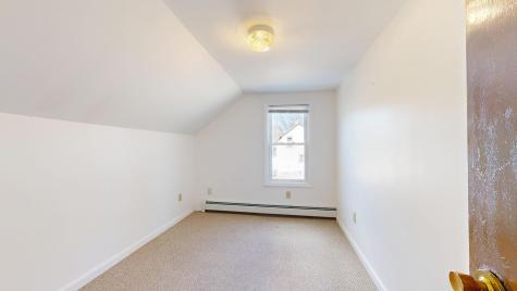 537 Riverside Drive Auburn ME 04210