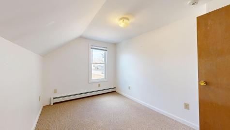 537 Riverside Drive Auburn ME 04210