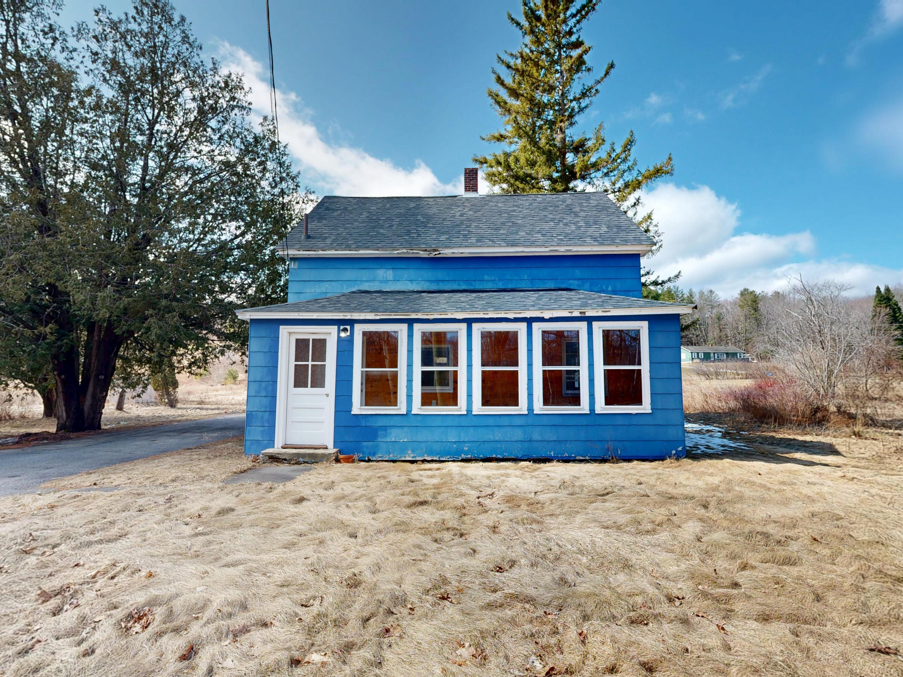 537 Riverside Drive Auburn ME 04210