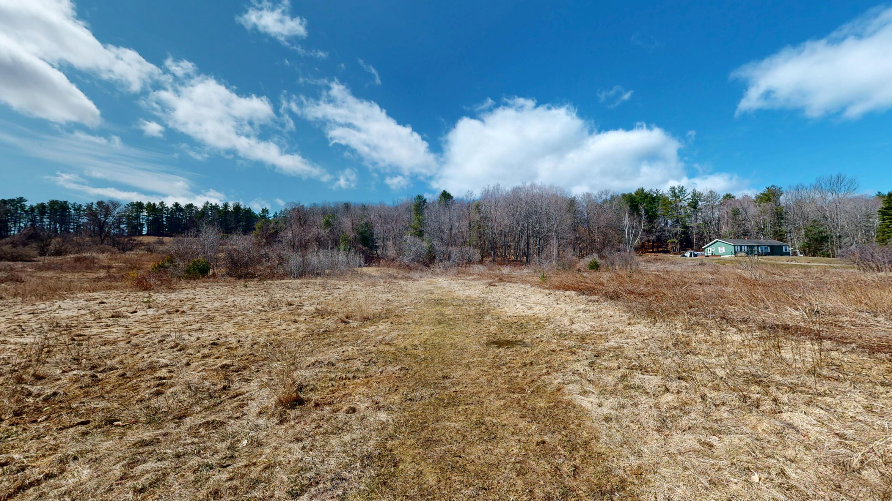 537 Riverside Drive Auburn ME 04210