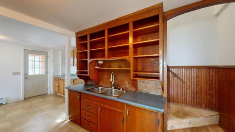 537 Riverside Drive Auburn ME 04210