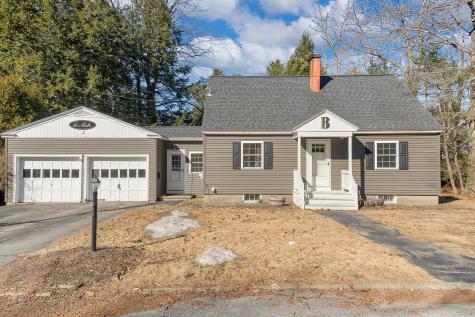 5 Ash Street Farmingdale ME 04344