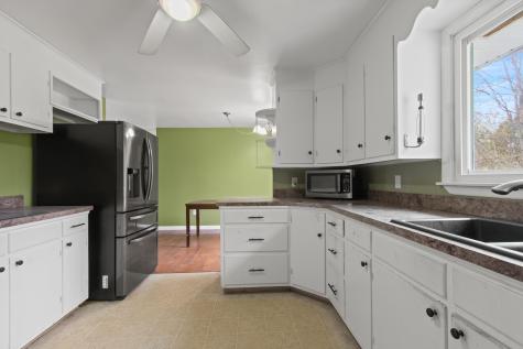 50 Loring Avenue Auburn ME 04210