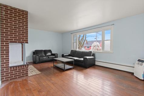 50 Loring Avenue Auburn ME 04210