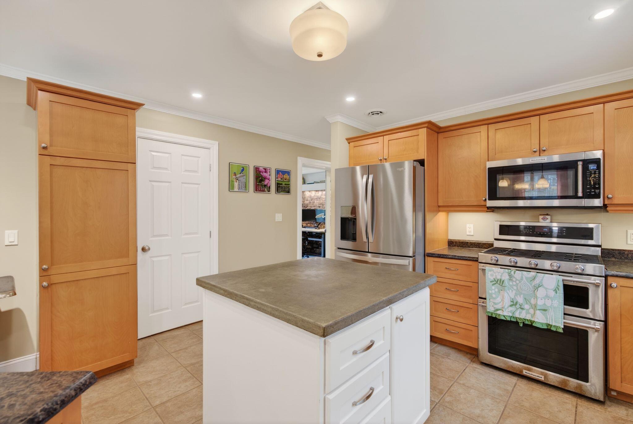 110 Gordon Farms Road Gorham ME 04038