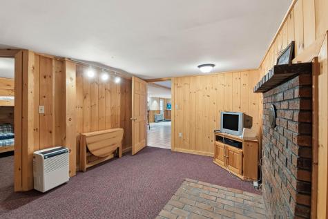 9 Blue Jay Lane Bridgton ME 04009