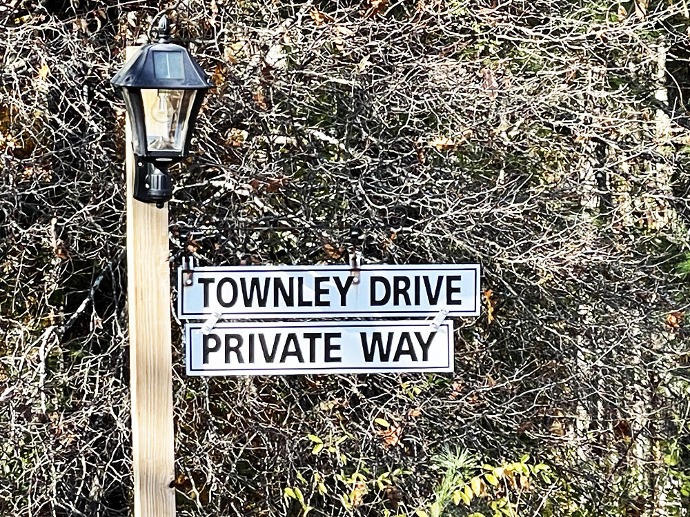 16 Townley Drive Damariscotta ME 04543