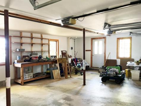 16 Townley Drive Damariscotta ME 04543