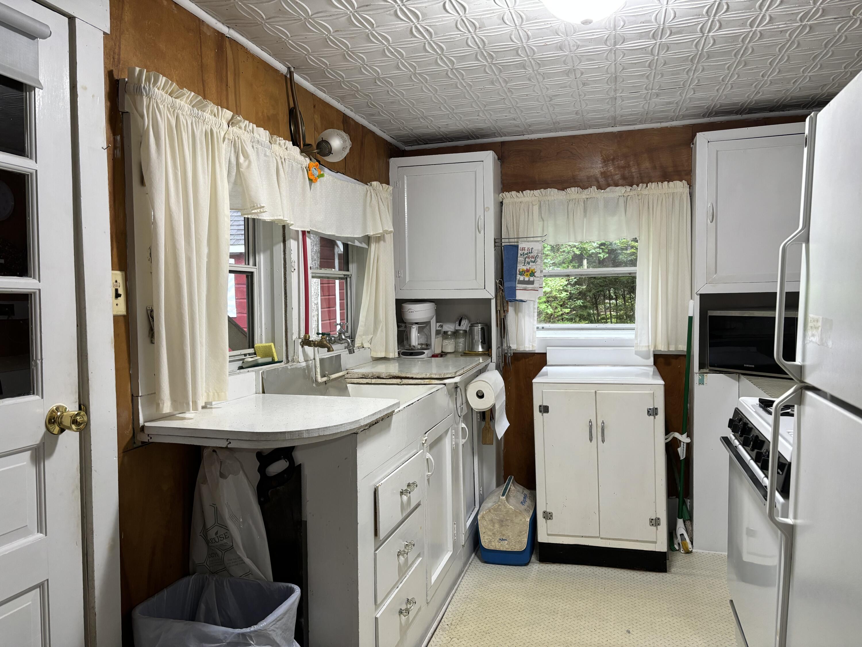 25 Harriman Pond Lane Dedham ME 04429