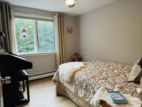 140 Thompson Road Arundel ME 04046