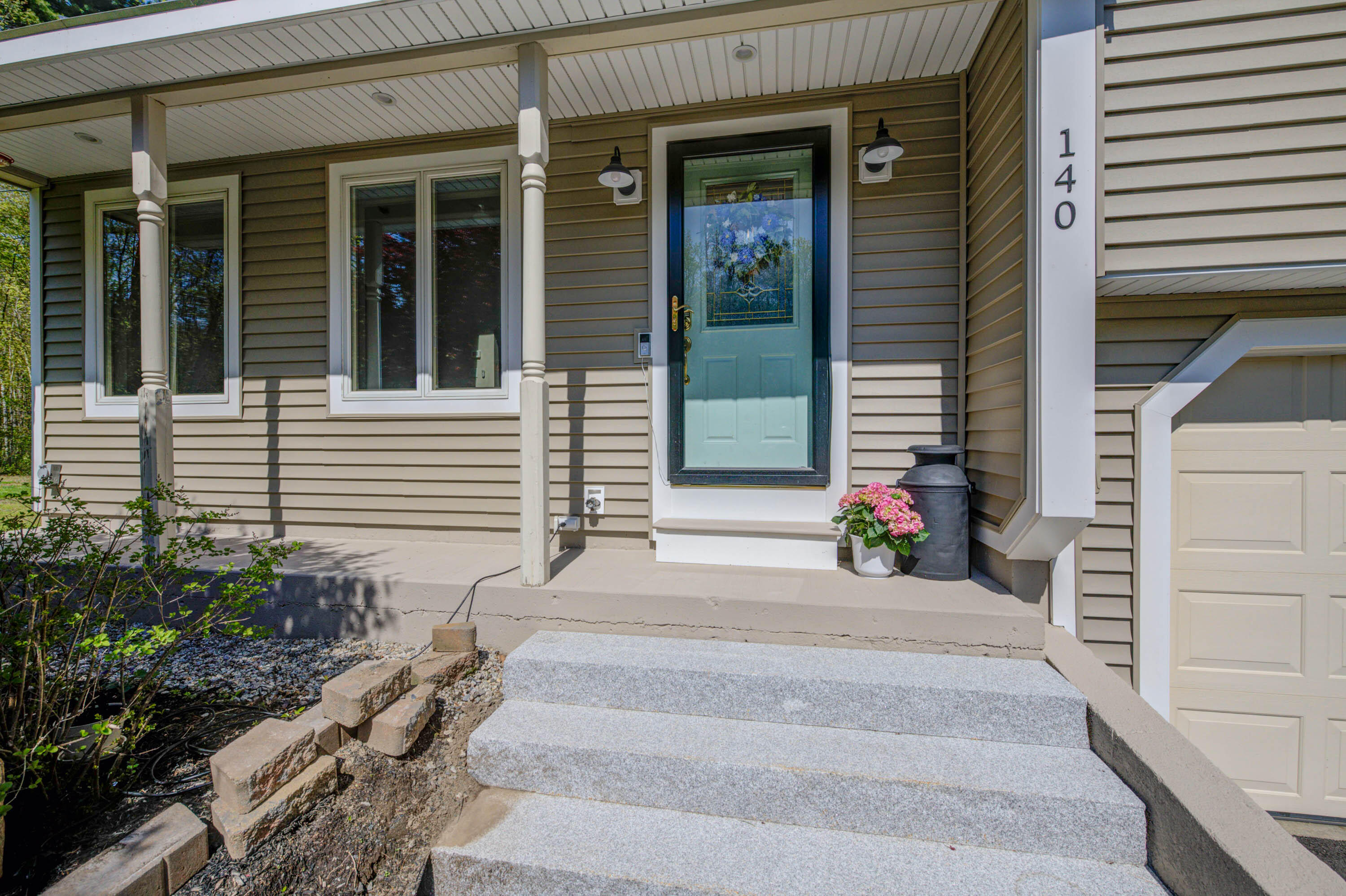 140 Thompson Road Arundel ME 04046