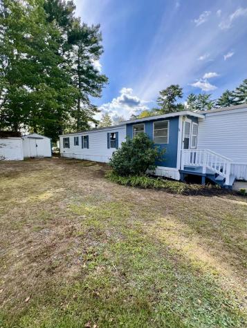 21 Holiday Lane Standish ME 04084