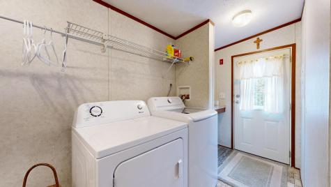 67 Pinewoods Road Lisbon ME 04250