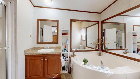 67 Pinewoods Road Lisbon ME 04250