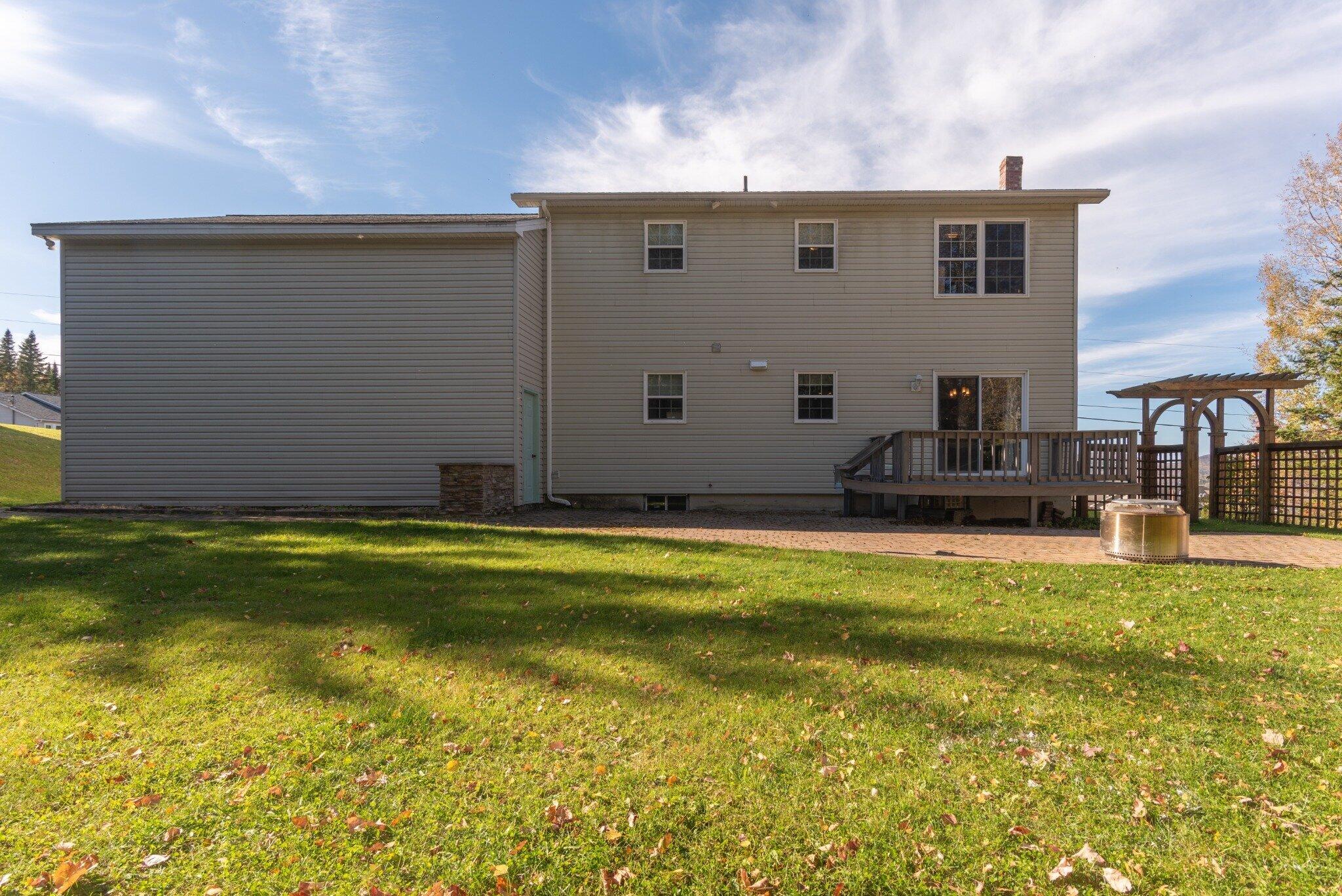 282 19th Avenue Madawaska ME 04756