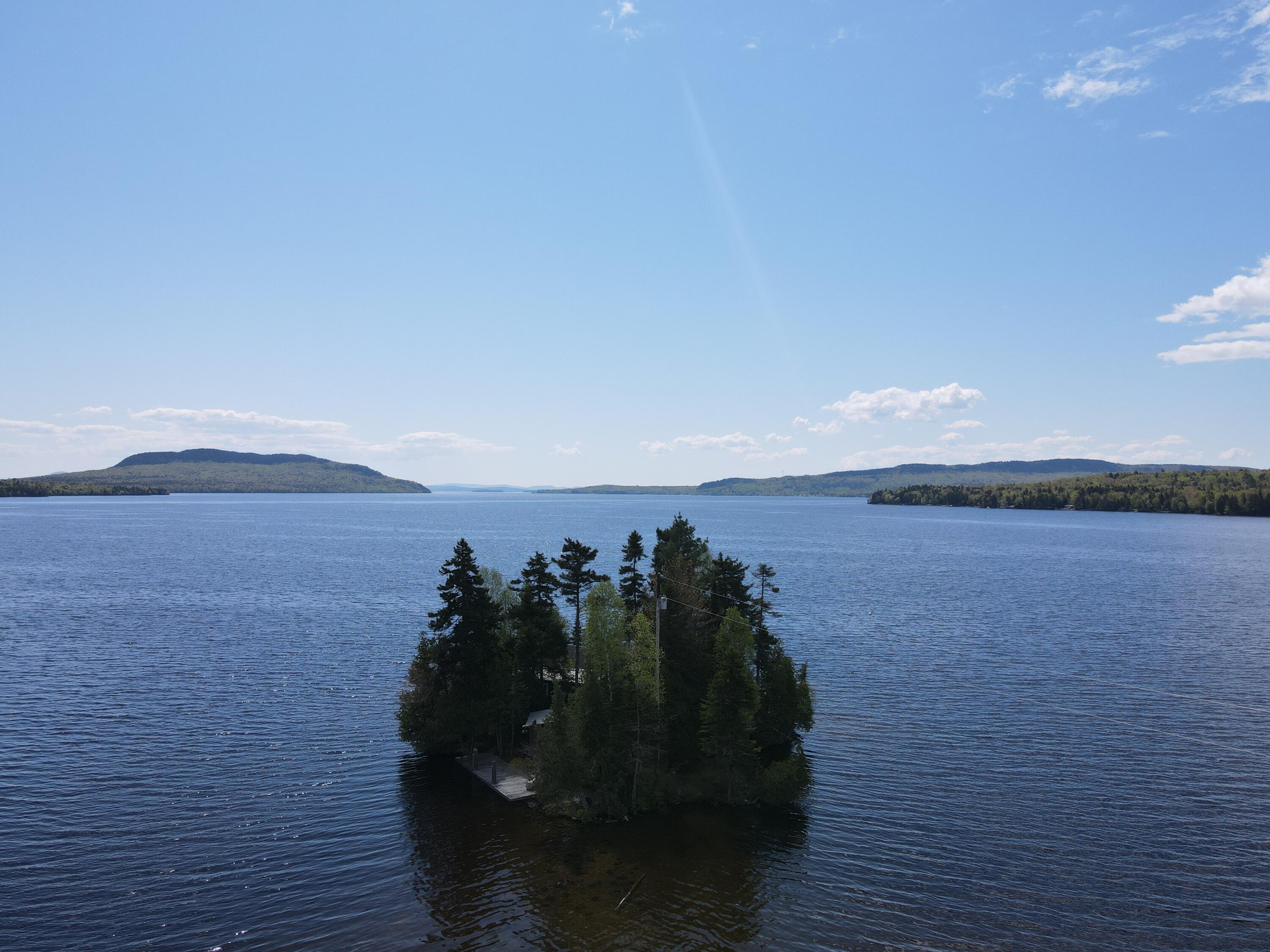 3 Bobcat Lane Tomhegan Twp ME 04478