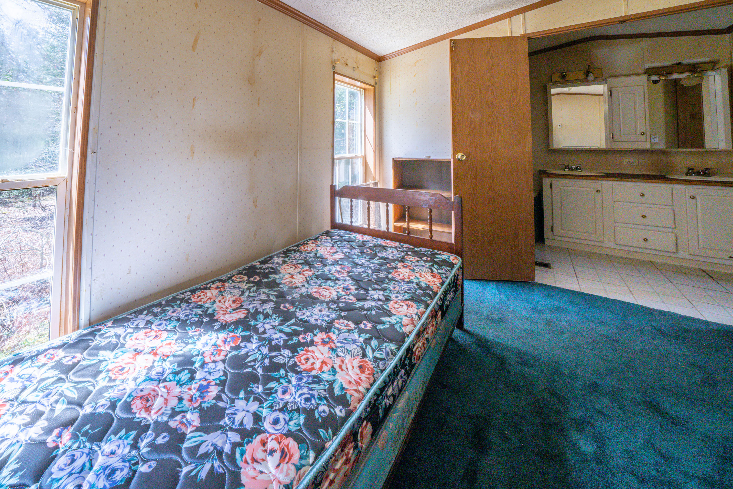 198 New England Road Searsmont ME 04973