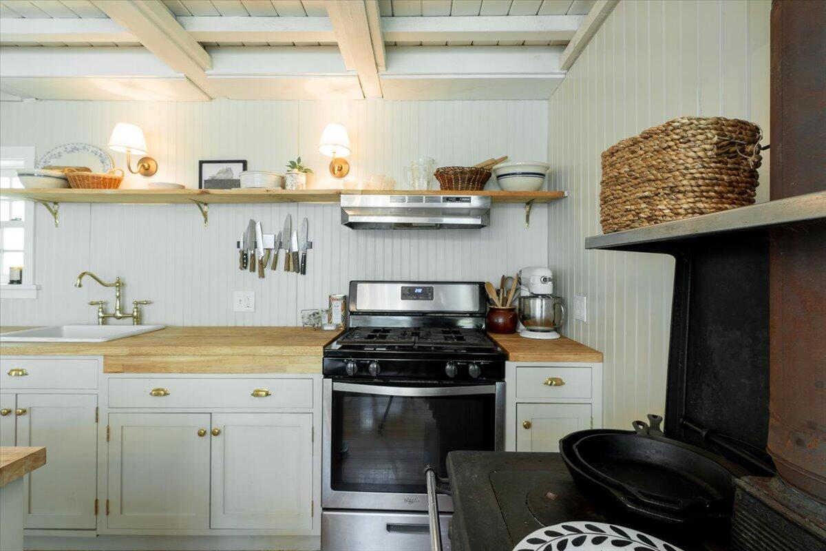 2224&2226 Appleton Ridge Road Appleton ME 04862