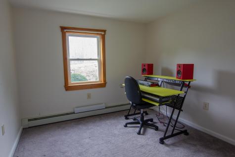 85 Glendale Avenue Auburn ME 04210