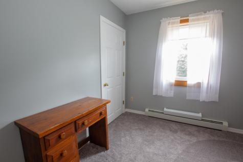 85 Glendale Avenue Auburn ME 04210